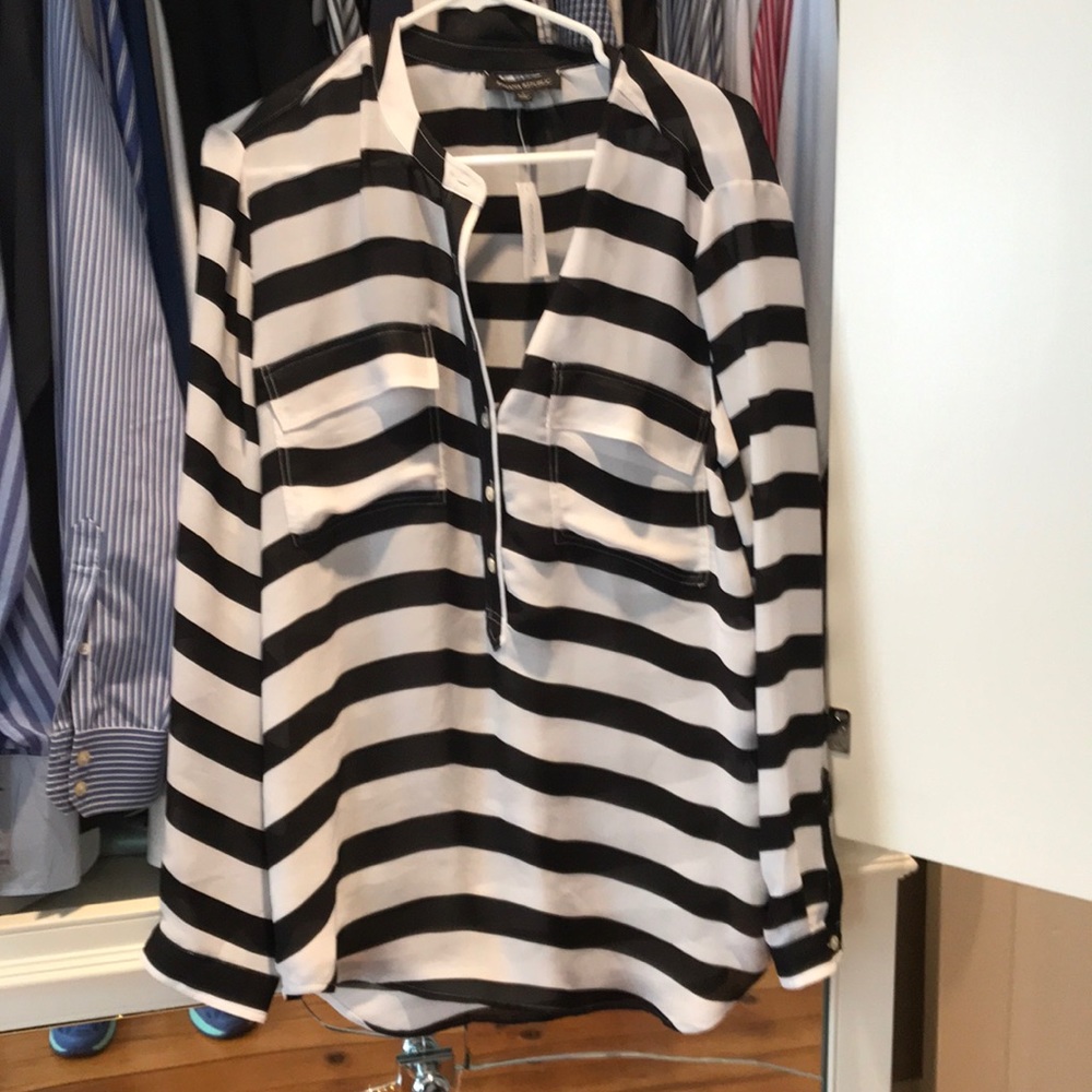 Black and White button down blouse